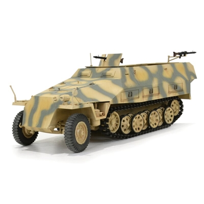 Polopásové vozidlo "Hakl" Sd. Kfz. 251/1 Ausf. D maskovaný 1:16 Torro